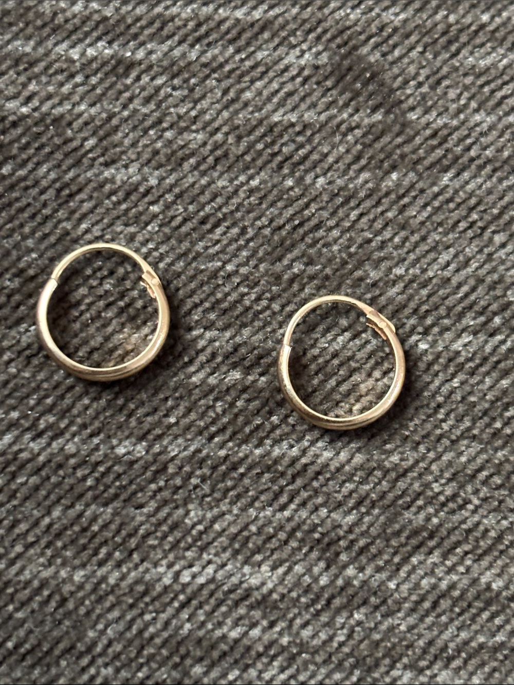 14K YG Baby Hoop Earrings Real Solid Yellow Gold Fine Jewelry minimalist 10mm
